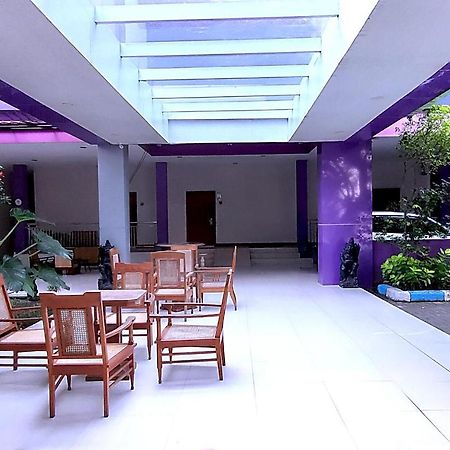 Hotel Twin Star Solo Esterno foto
