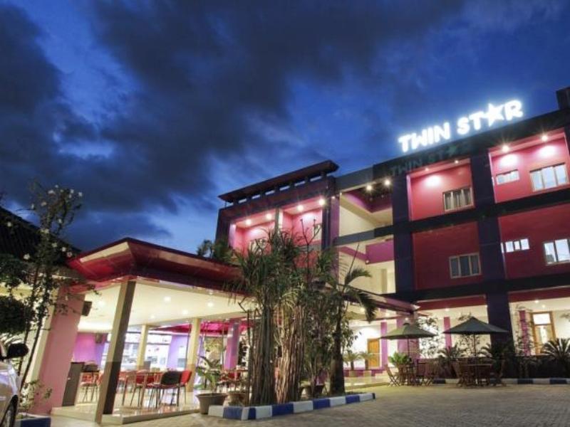 Hotel Twin Star Solo Esterno foto